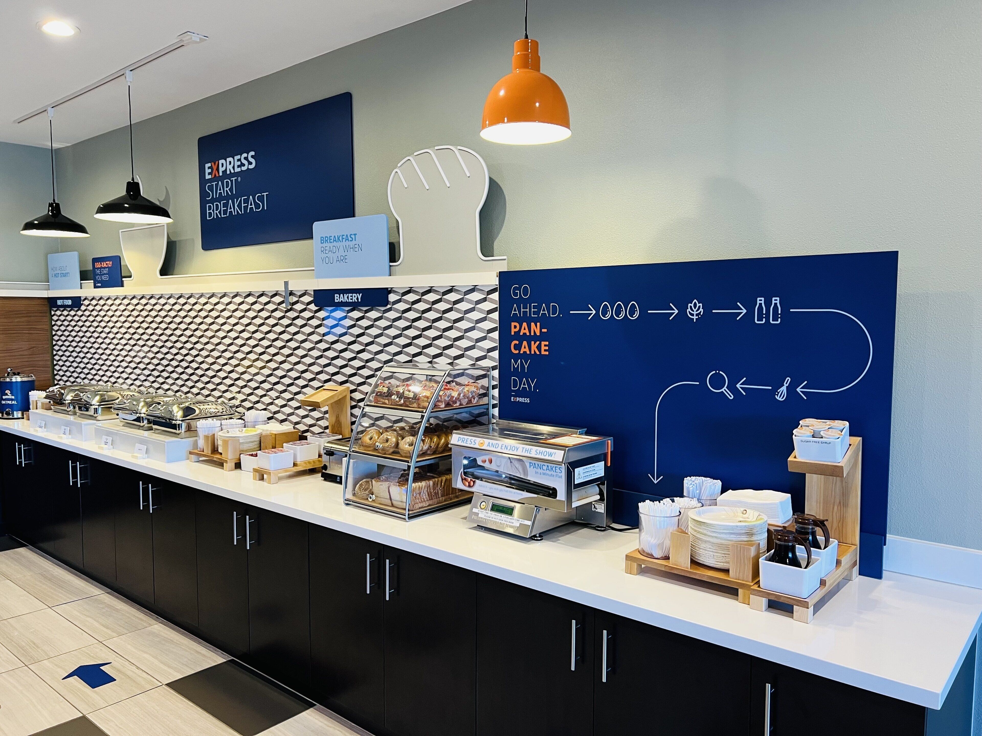 free daily on-the-go breakfast