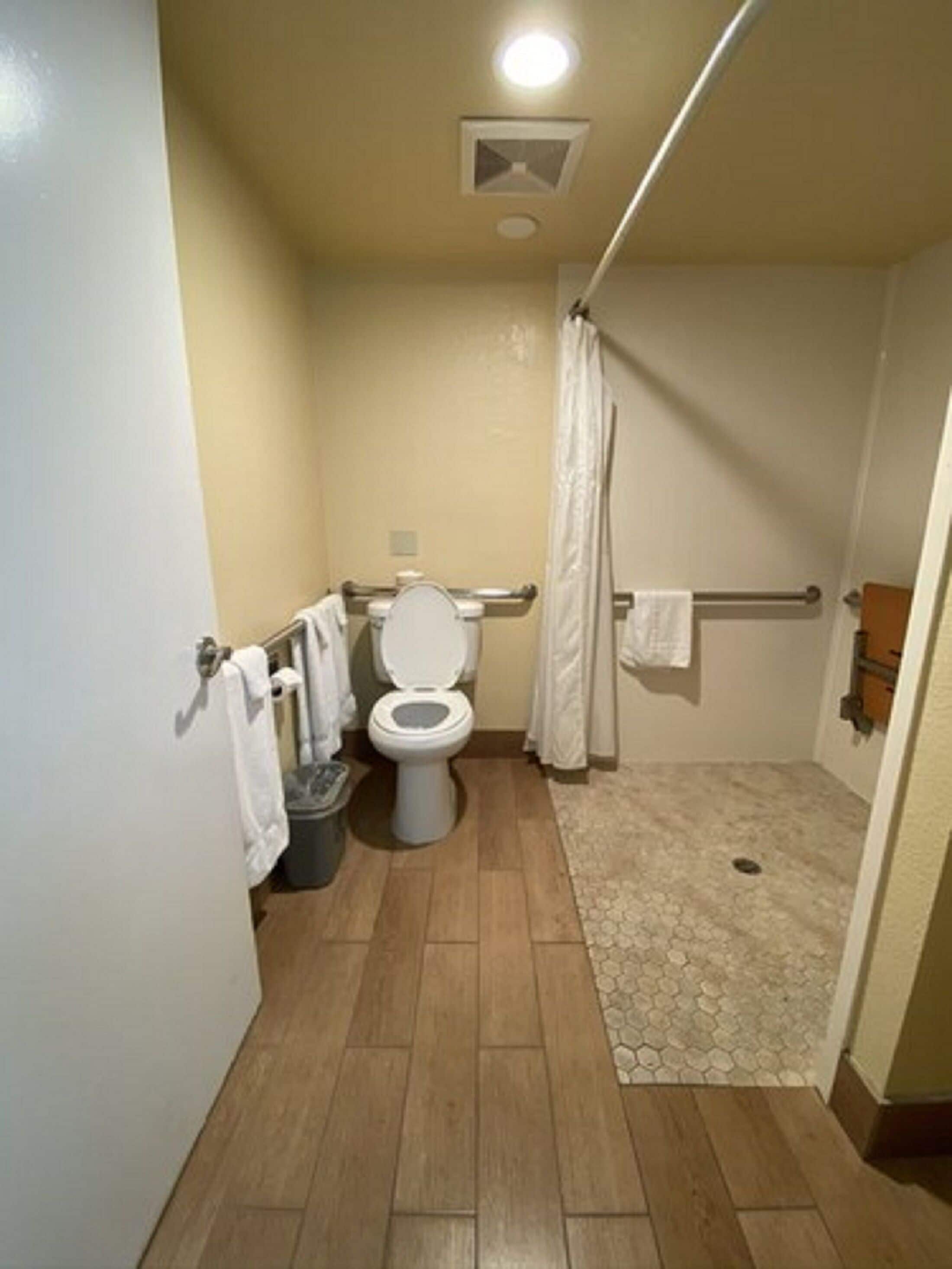 Photo - Americas Best Value Inn - Azusa/Pasadena