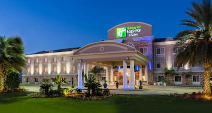 Holiday Inn Express Hotel & Suites New Iberia - Avery Island, an IHG Hotel