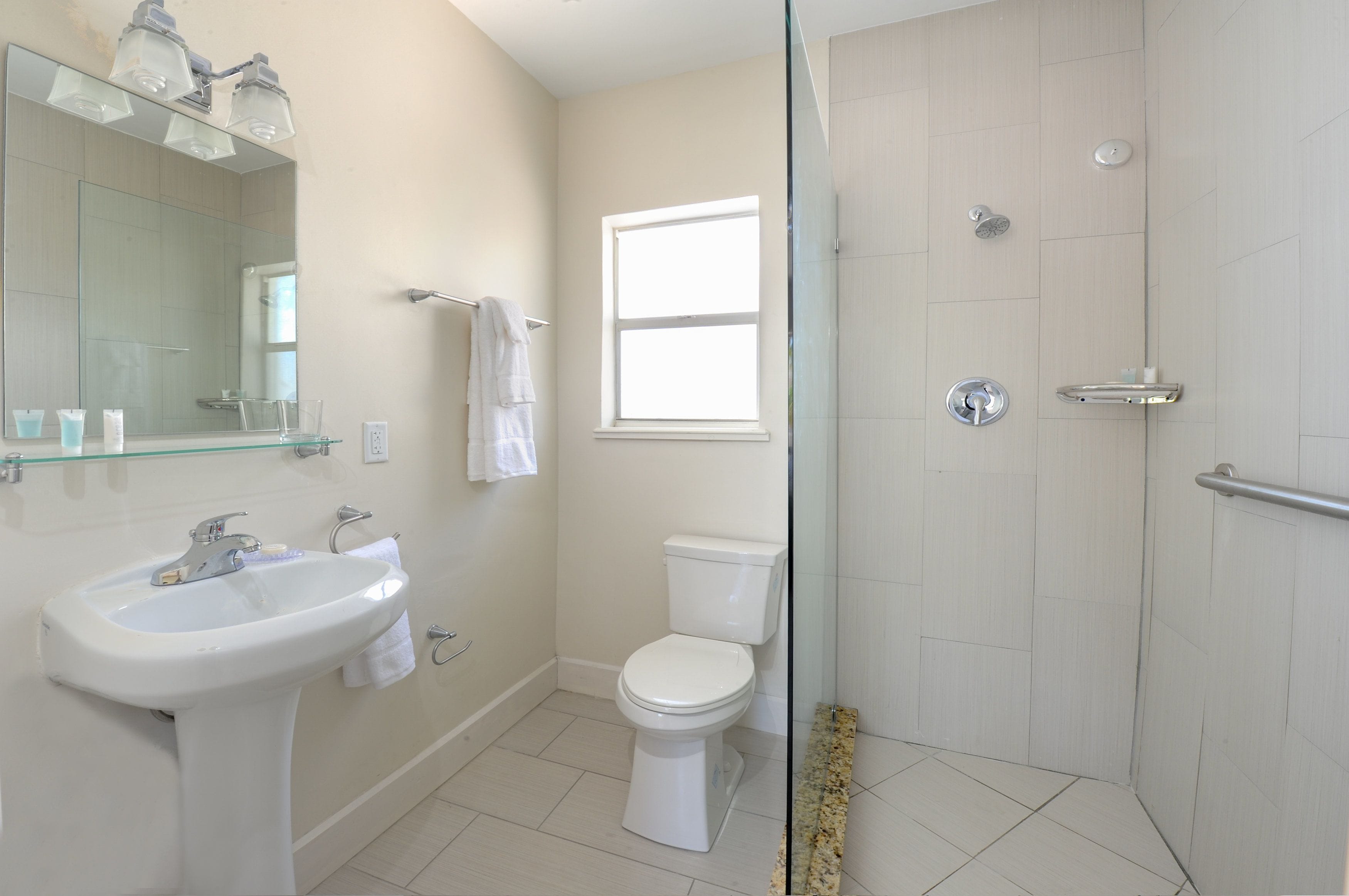 Photo - Soleado Hotel