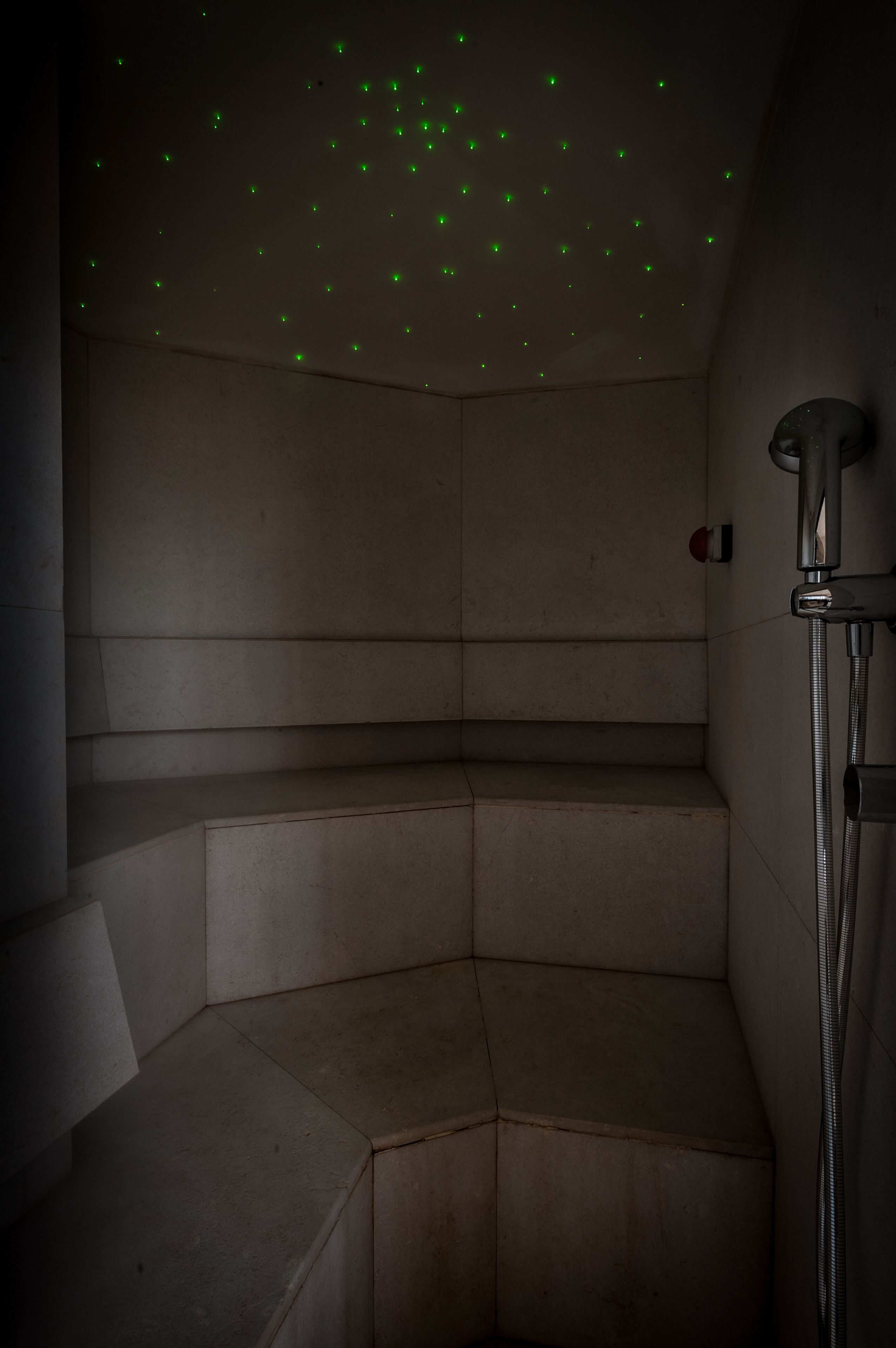 Sauna, baño turco/hammam, masajes 