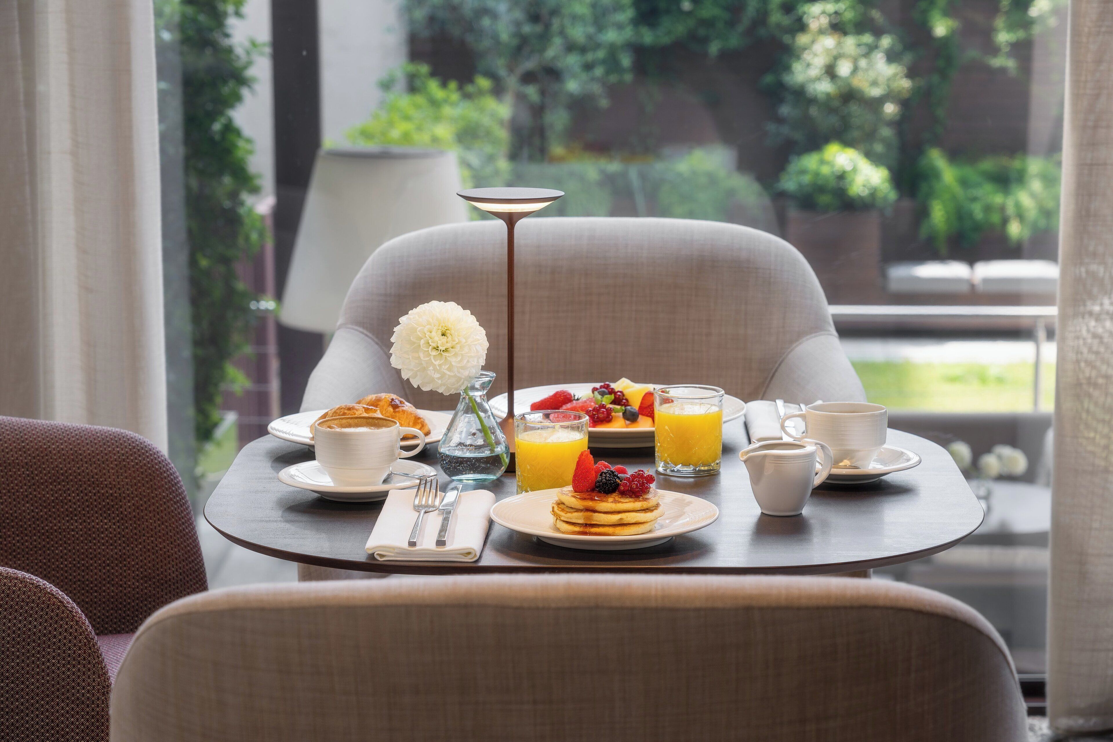 Morgenmadsbuffet hver dag (25 EUR pr. person)