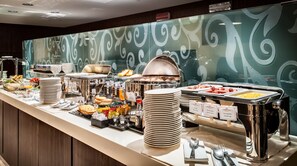 Se sirven desayunos, almuerzos y cenas