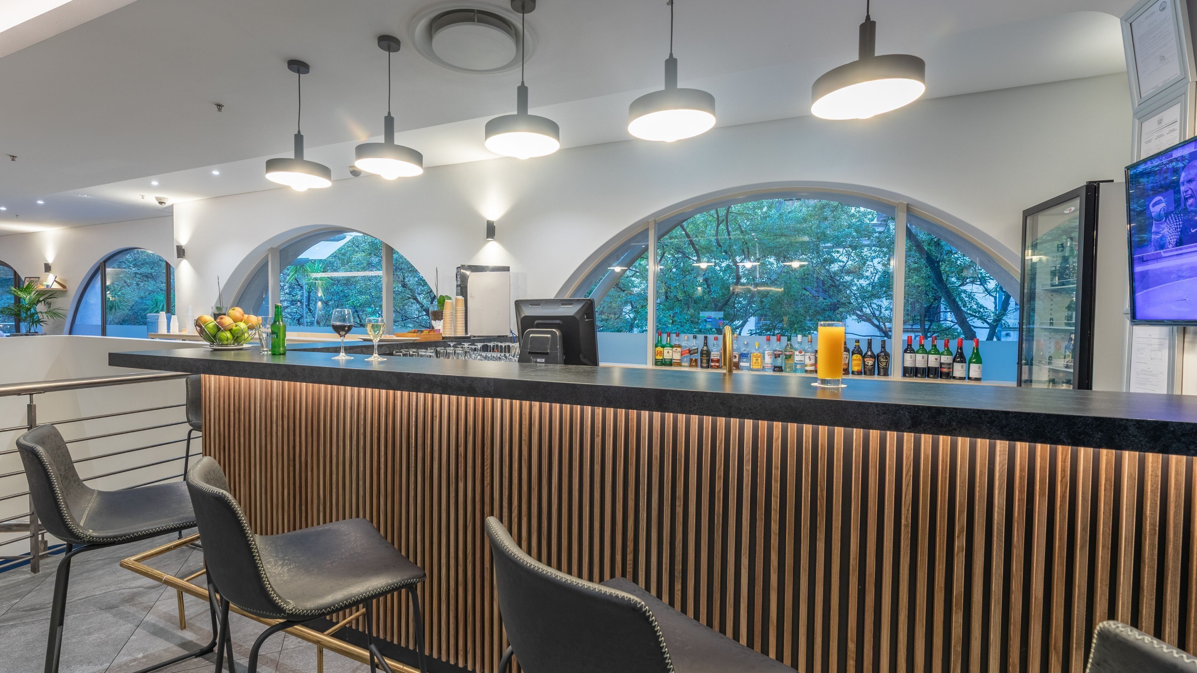 Photo - Holiday Inn Express Cape Town City Centre by IHG