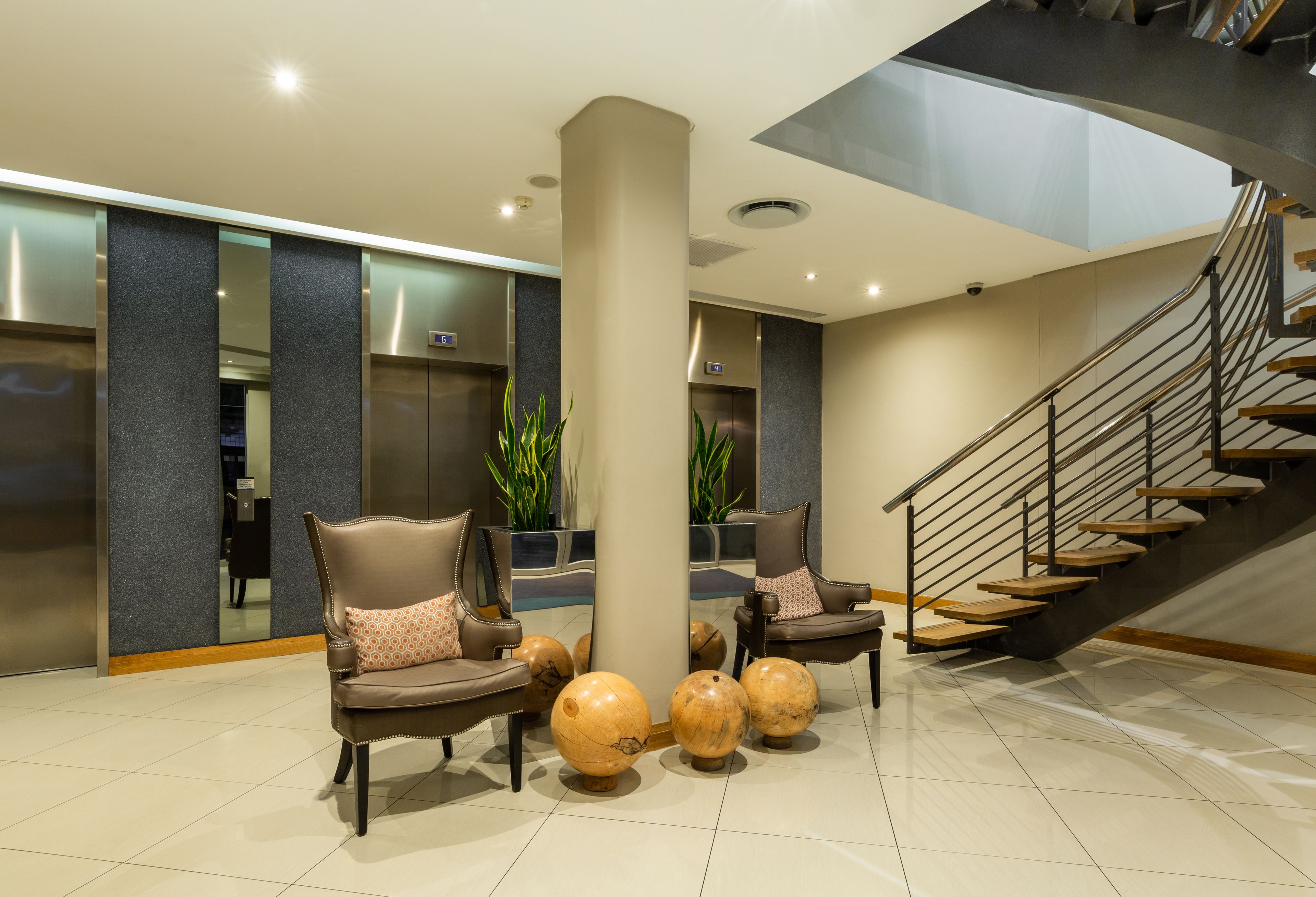 Photo - Holiday Inn Express Cape Town City Centre by IHG
