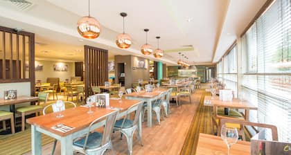 Premier Inn Banbury - M40 J11