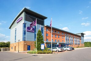 Exterior - Premier Inn Banbury - M40 J11 (Banbury)