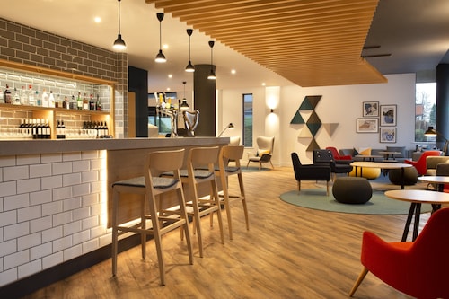 Holiday Inn Express Cheltenham by IHG