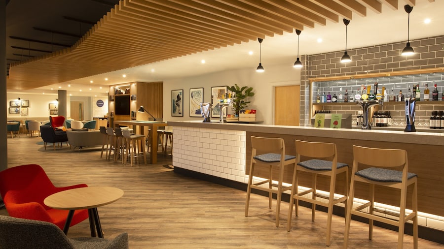 Holiday Inn Express Cheltenham by IHG