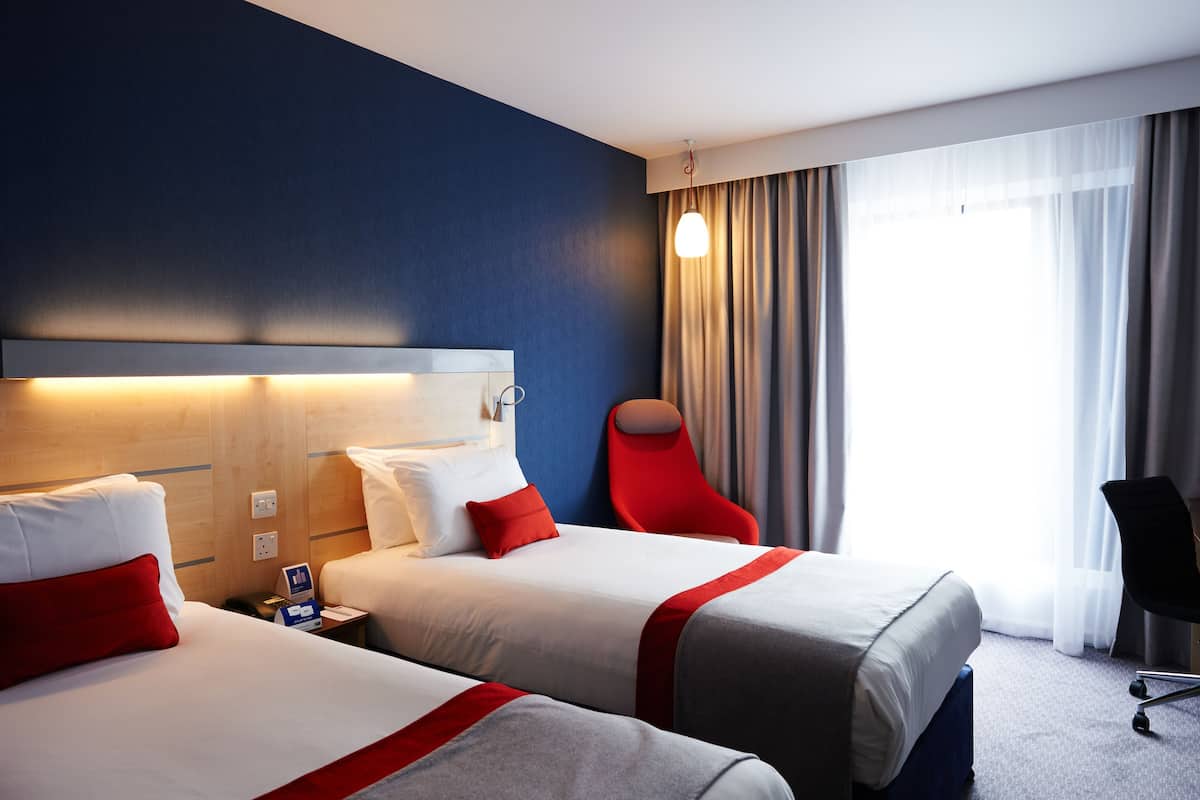 In-room safe, desk, blackout drapes, soundproofing