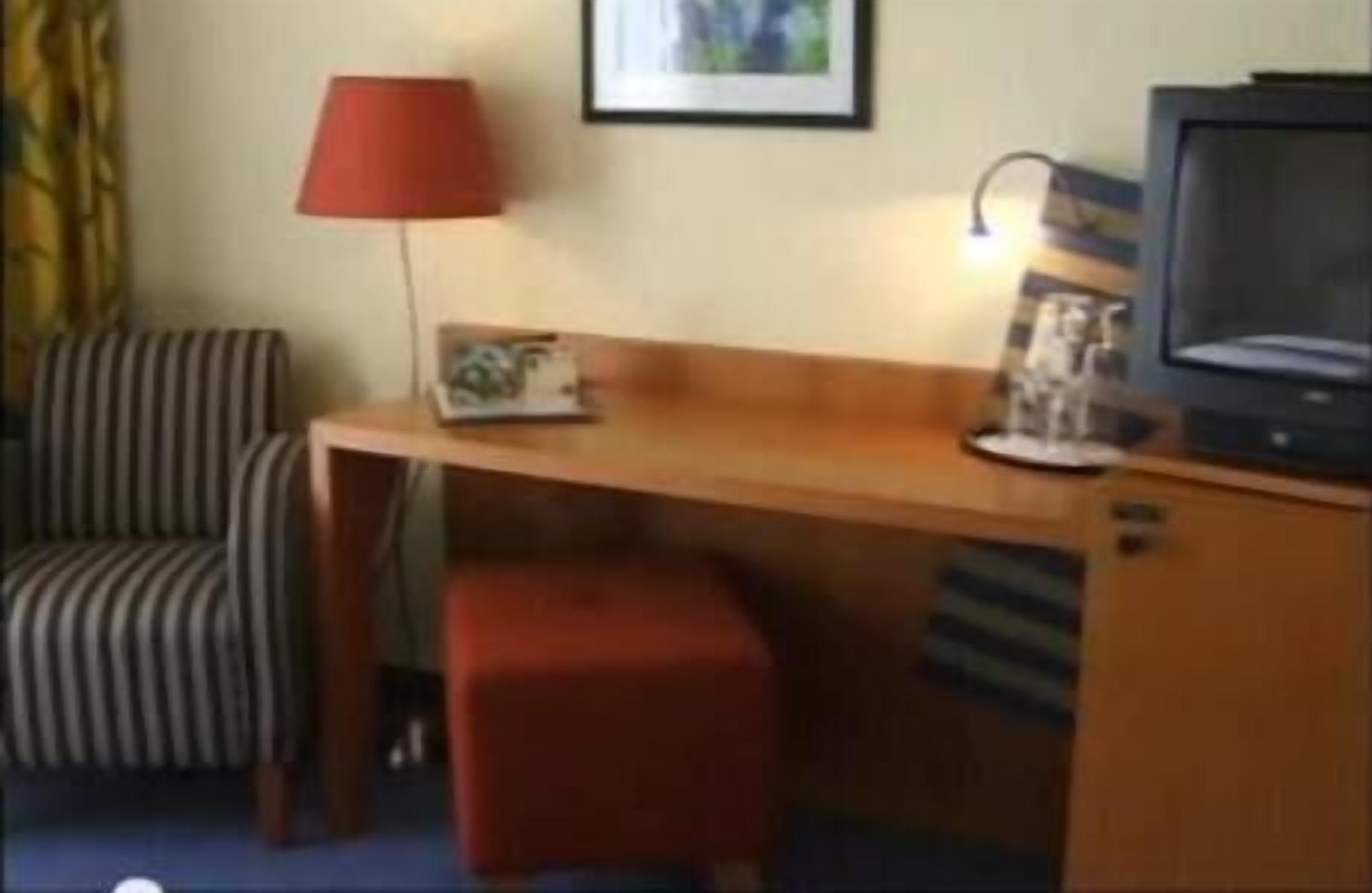 minibar, in-room safe, individually decorated, individually furnished