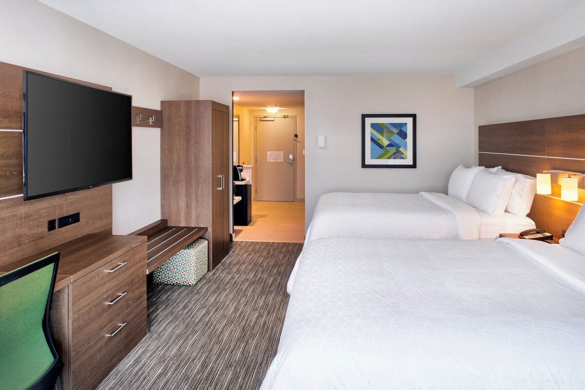 Standard Room, 2 Queen Beds, Accessible (Mobility)