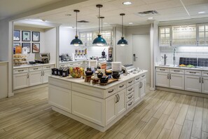 Free daily buffet breakfast - Homewood Suites by Hilton Denver Tech Center (Englewood)
