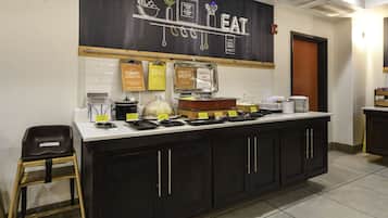 Free daily buffet breakfast