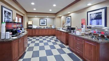 Dagelijks ontbijtbuffet inbegrepen