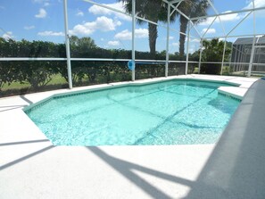 Outdoor pool - Fairways Florida Villas (Davenport)