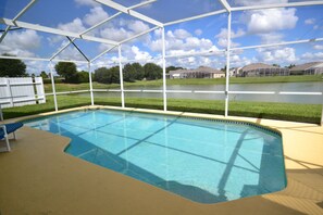 Outdoor pool - Fairways Florida Villas (Davenport)