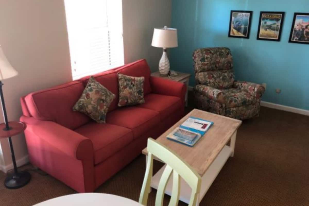 One Bedroom (CAM-1) | Living area | Flat-screen TV, DVD player