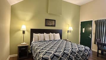 Standard Room, 1 King Bed Accessible