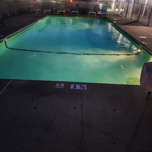 Seasonal outdoor pool