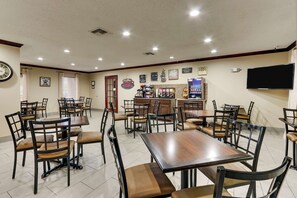 Bao gồm bữa sáng buffet hàng ngày 