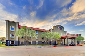 Best Western Plus University Inn & Suites