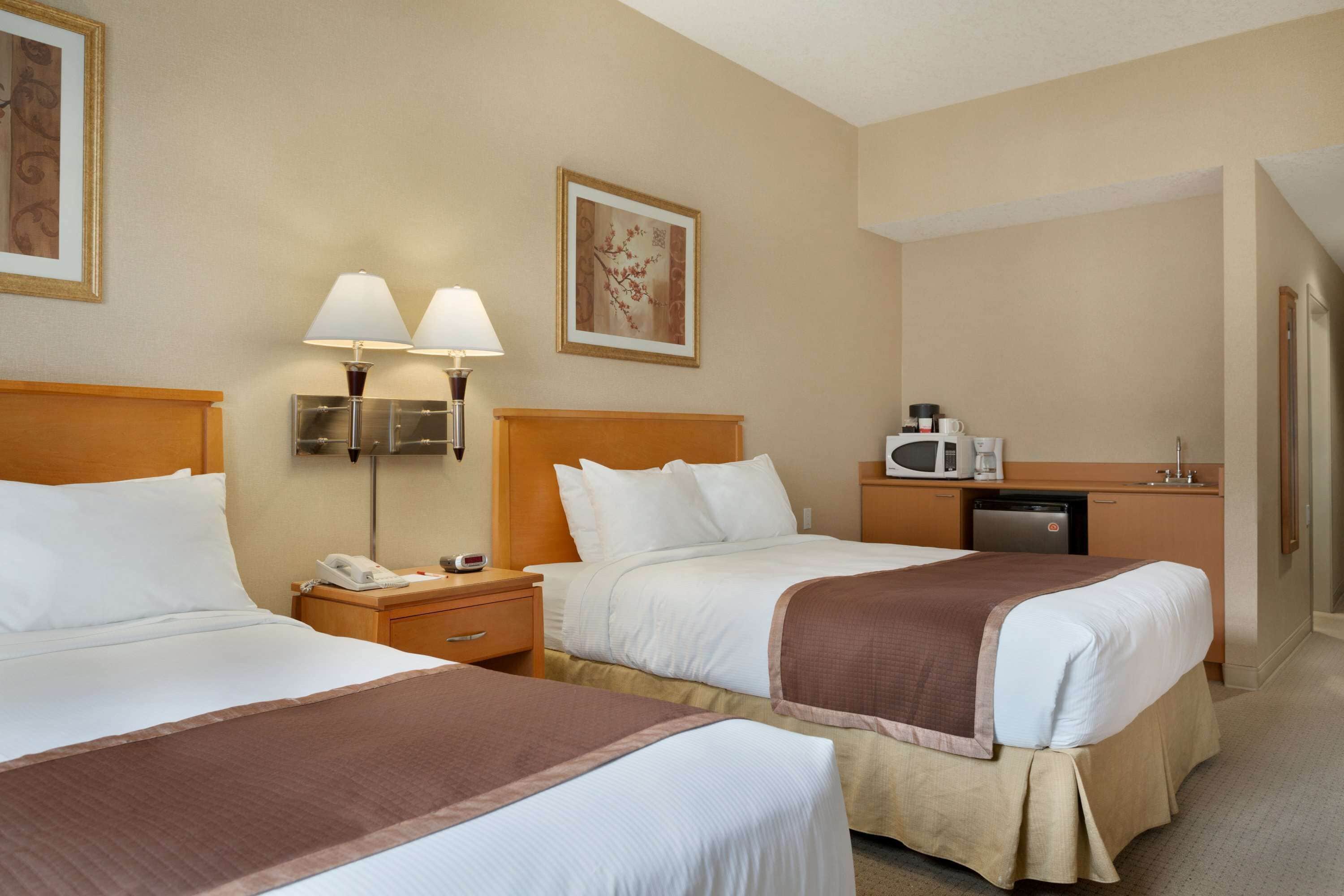 in-room safe, desk, iron/ironing board, rollaway beds