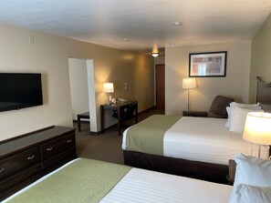 Suite – business, 2 soverom | Safe på rommet, skrivebord og strykejern/-brett