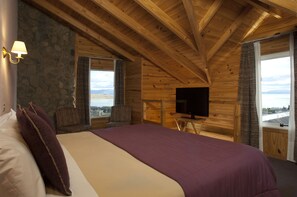 Daunenbettdecken, Select-Comfort-Betten, Minibar, Zimmersafe