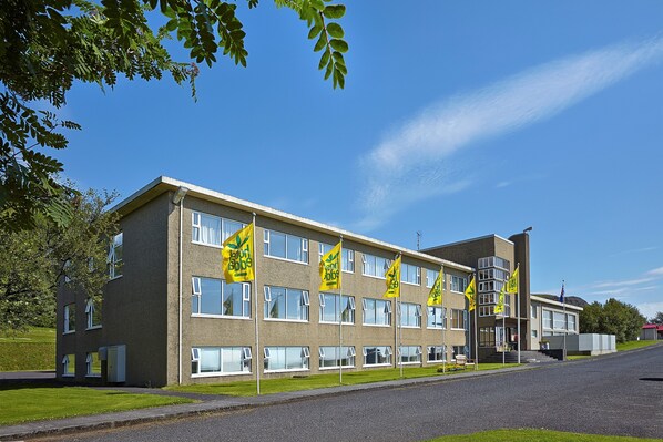 Fachada da propriedade