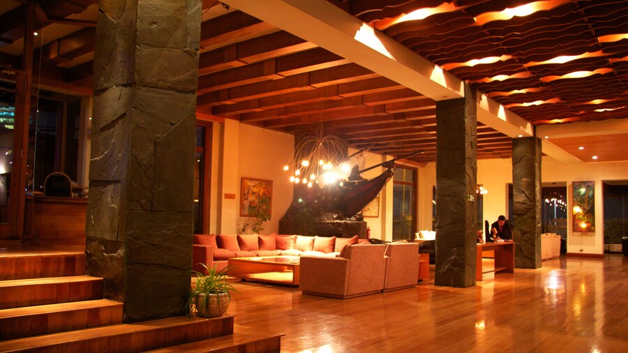 Gran Hotel Vicente Costanera