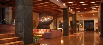 Gran Hotel Vicente Costanera