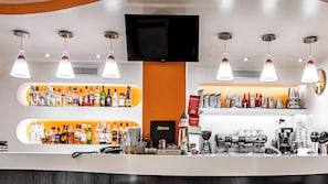 Bar (in der Unterkunft)
