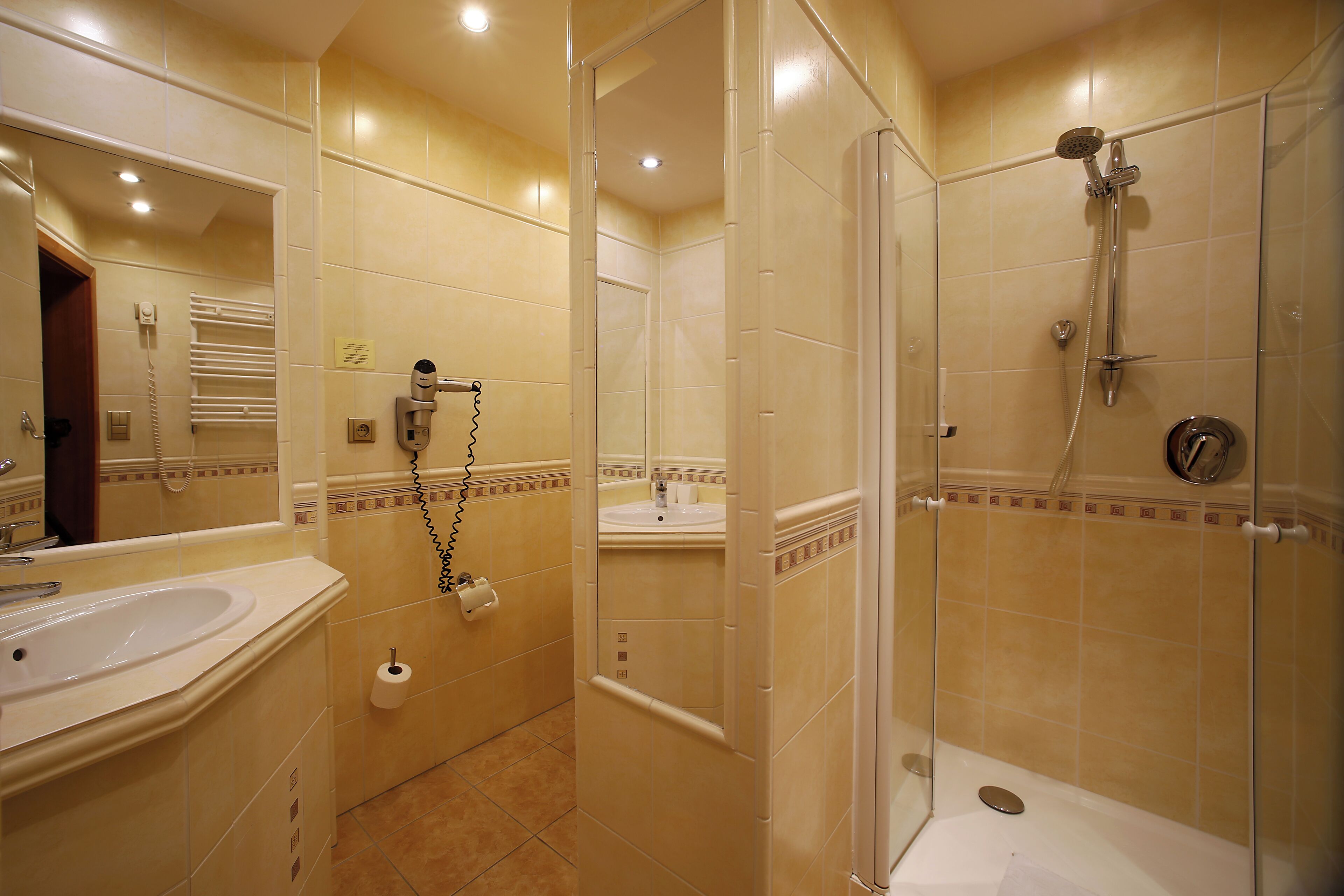 family room | bathroom | free toiletries, hair dryer, towels