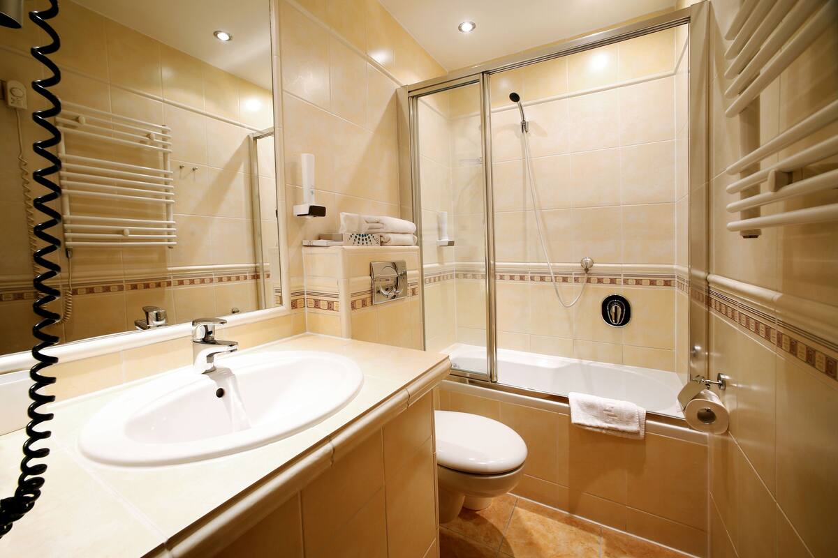 free toiletries, hair dryer, towels