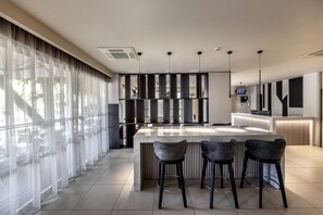 Business center - Almond Business Hotel (Nicosia)