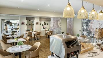 Gratis morgenmadsbuffet hver dag