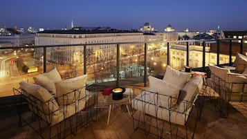 Bar met dakterras