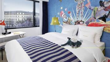 Medium Plus | Premium-sengetøj, dundyner, minibar, pengeskab på værelset