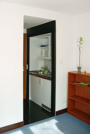 Kühlschrank, Mikrowelle