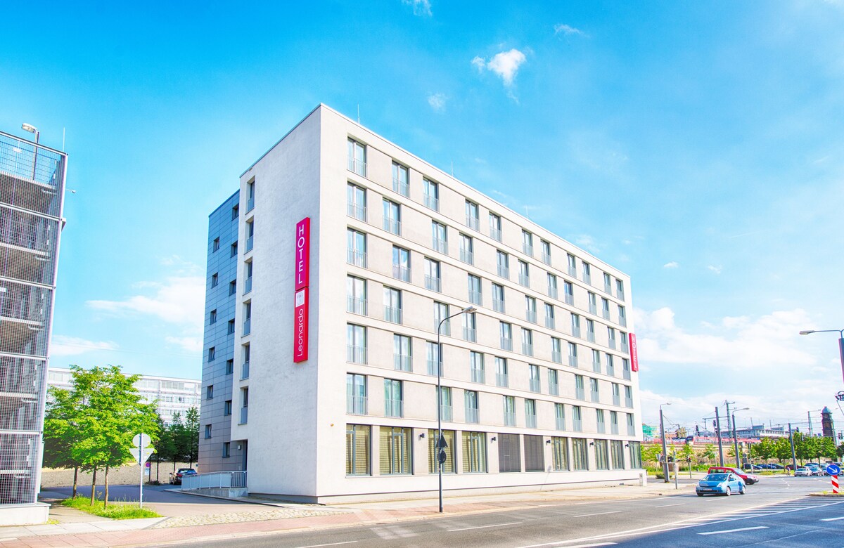 an der rennbahn hotel dresden