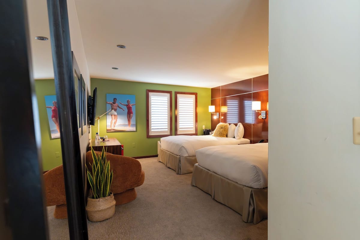 Room, 2 Queen Beds