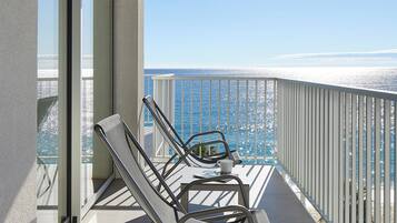 Premium appartement, 3 slaapkamers, uitzicht op zee | Terras