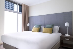 1 Schlafzimmer, Schreibtisch, Verdunkelungsvorhänge