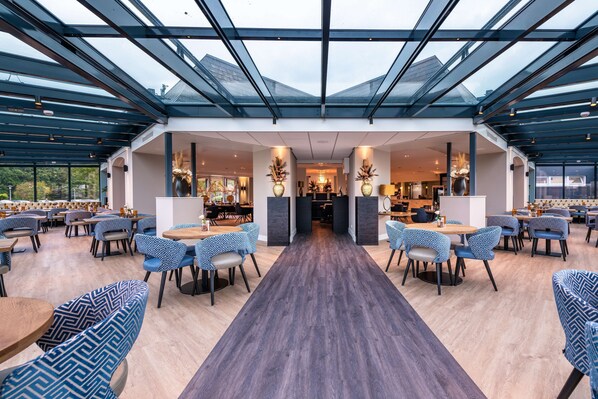 Lunch, dinner served; French cuisine, alfresco dining - Golden Tulip Ampt van Nijkerk (Nijkerk)