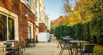 Fairfield Inn by Marriott Medford Long Island