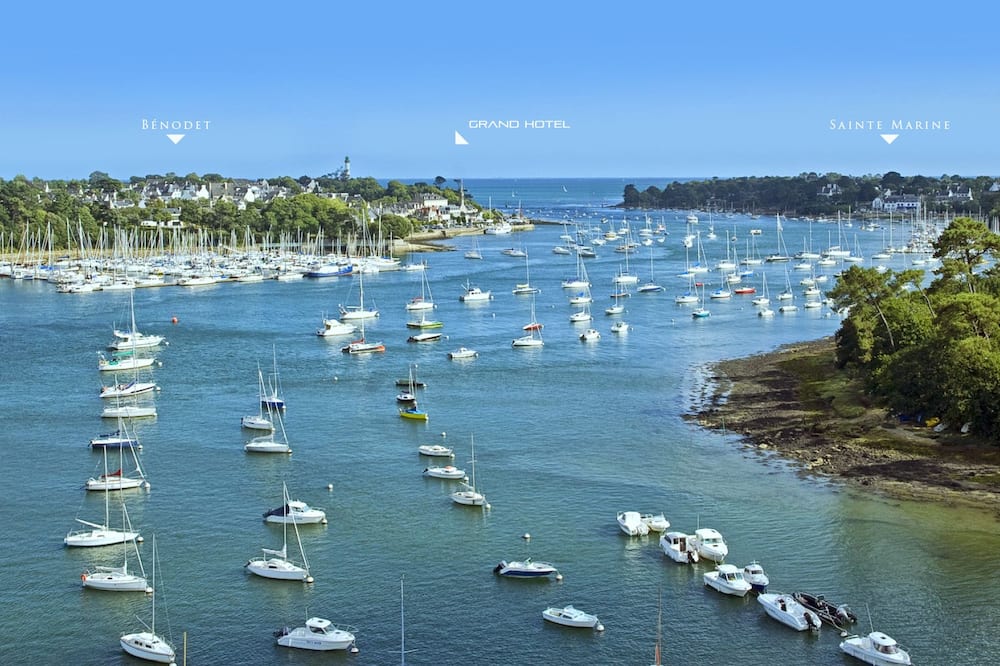 Les Bains de Mer