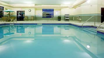 Indoor pool, pool loungers