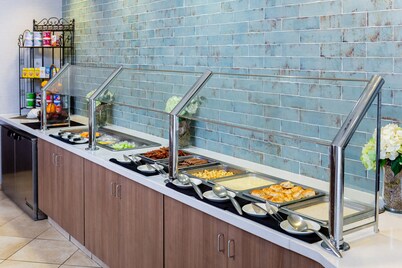 Holiday Inn Statesboro-University Area by IHG