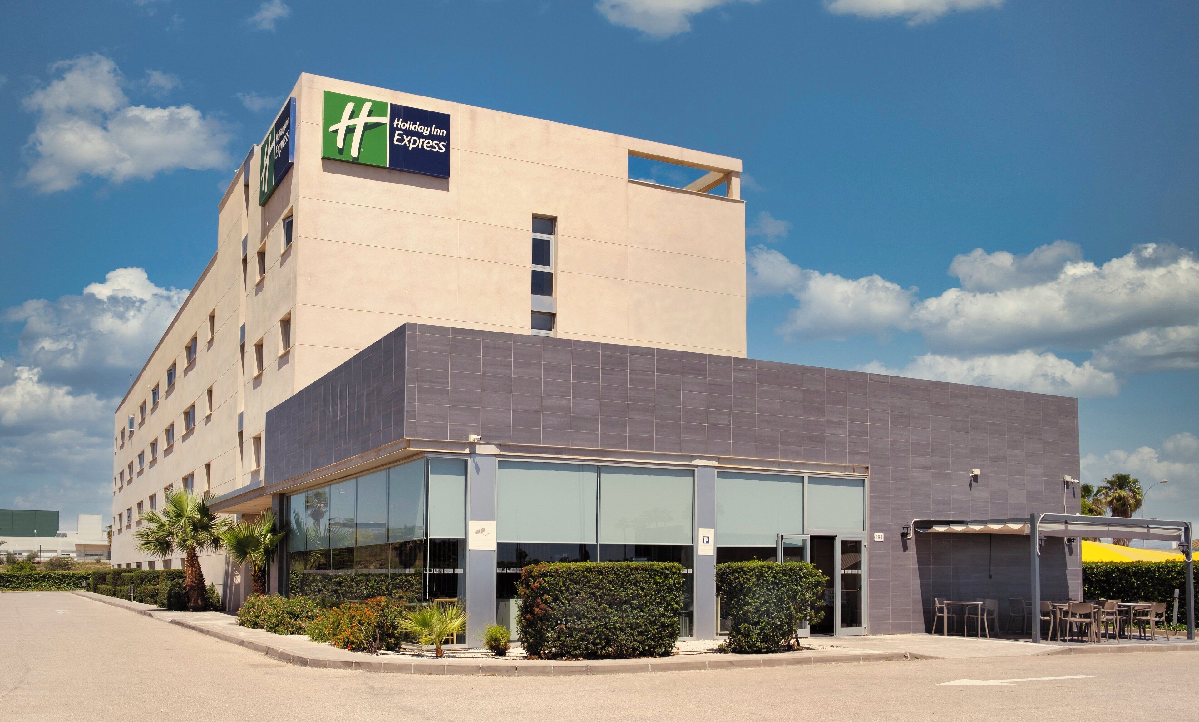 Photo - Holiday Inn Express Málaga Airport by IHG